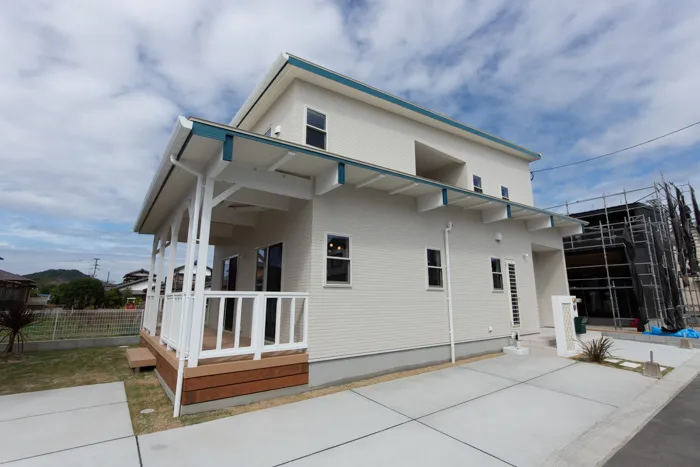 CALIFORNIA STYLE 外観